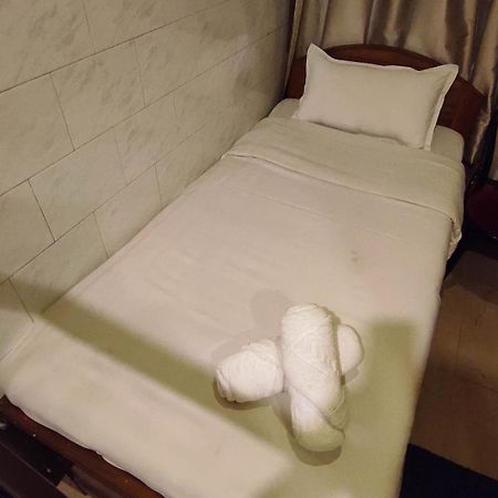 Baba Tourist Lodge Shillong Bagian luar foto
