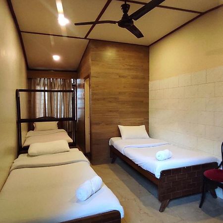Baba Tourist Lodge Shillong Bagian luar foto